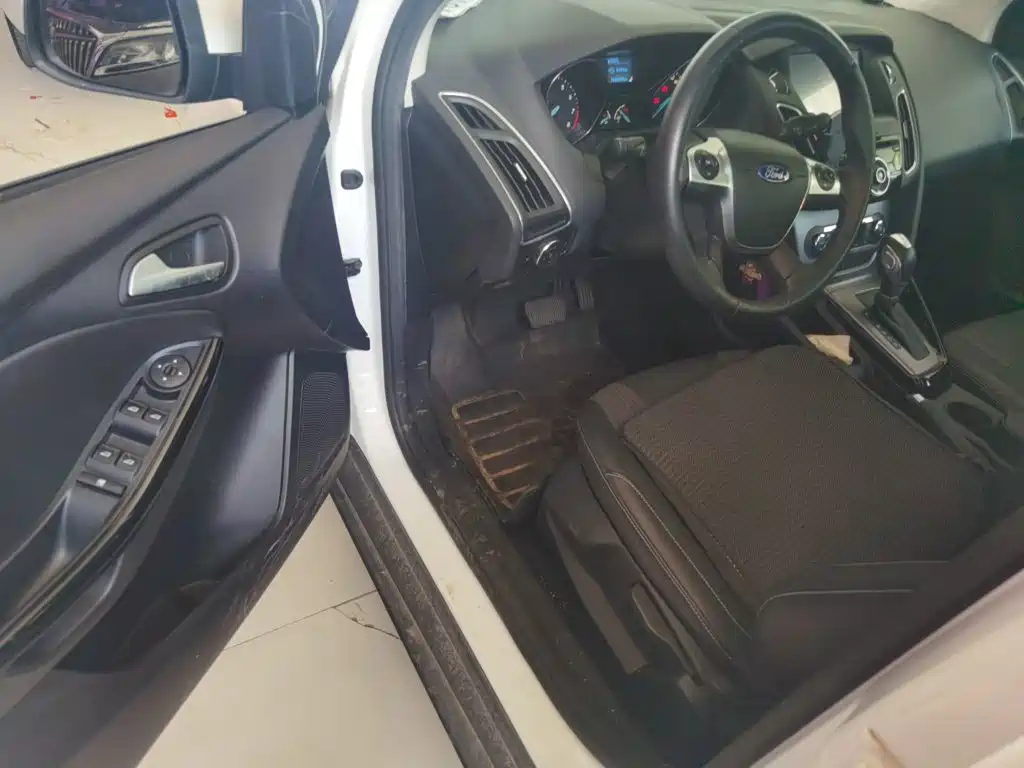 Ford Focus — миниатюра 17