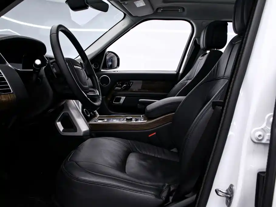 Land Rover Range Rover — миниатюра 15