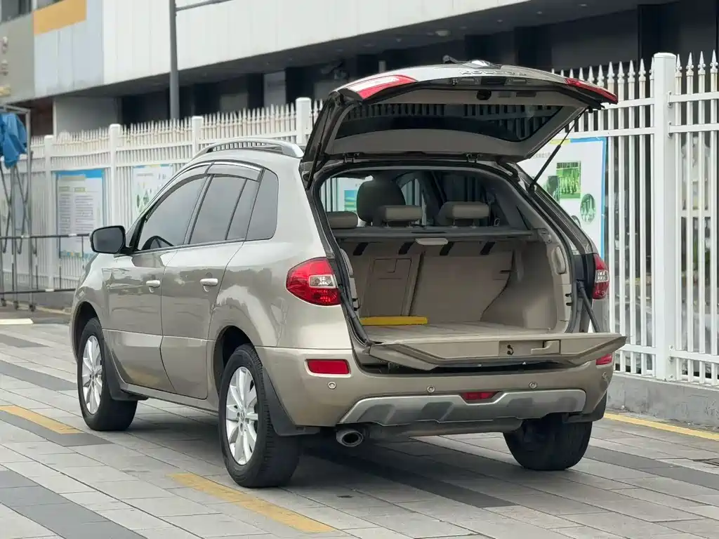 Renault Koleos 2013 2.5L Comfort