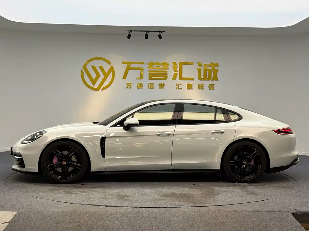Porsche Panamera — миниатюра 3
