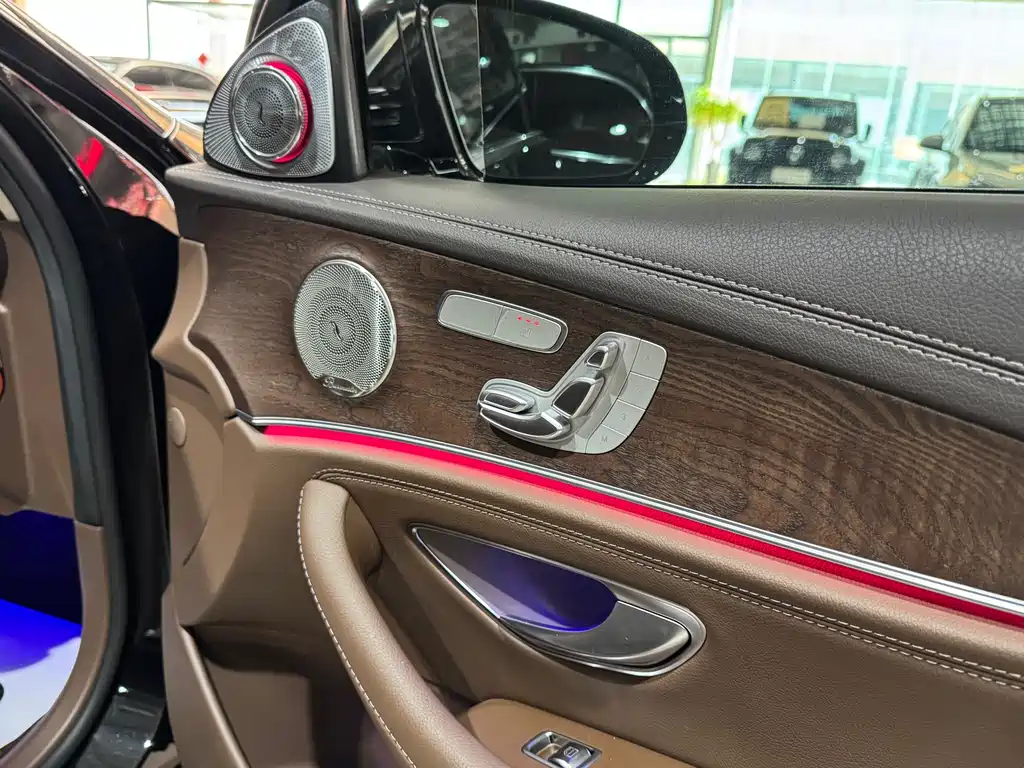 Mercedes-Benz E-Class E 2022 E 300 L Luxury