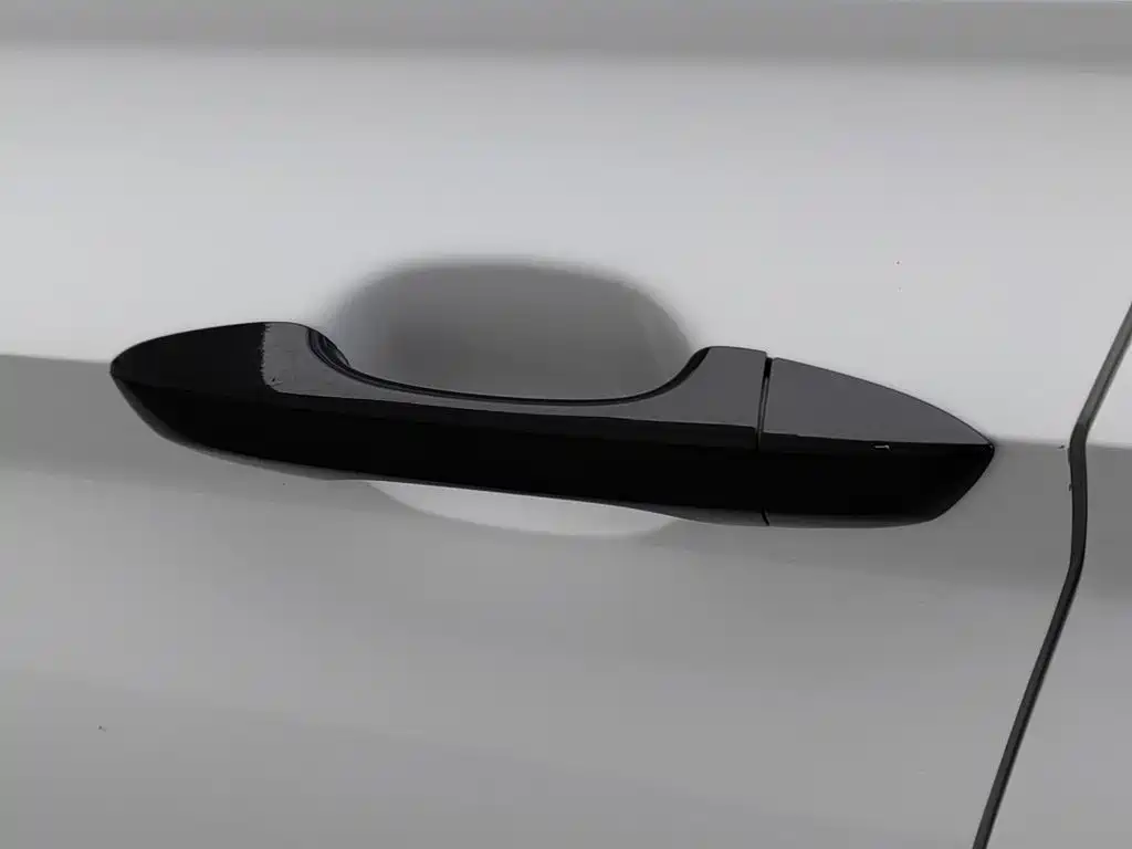 Volkswagen Sagitar — миниатюра 18
