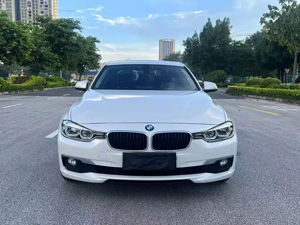 BMW 3 Series — миниатюра 2