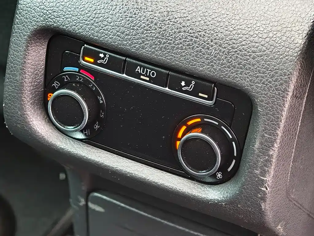 Volkswagen Sharan — миниатюра 14