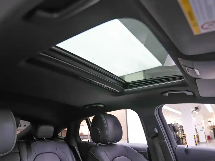 Mercedes-Benz GLC Coupe — миниатюра 14