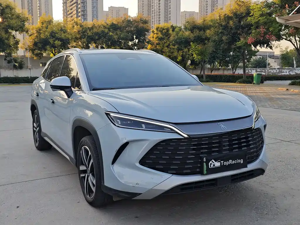 BYD L DM-i — миниатюра 3