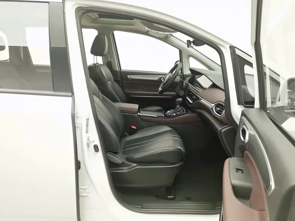 GAC Motor Trumpchi M6 — миниатюра 23