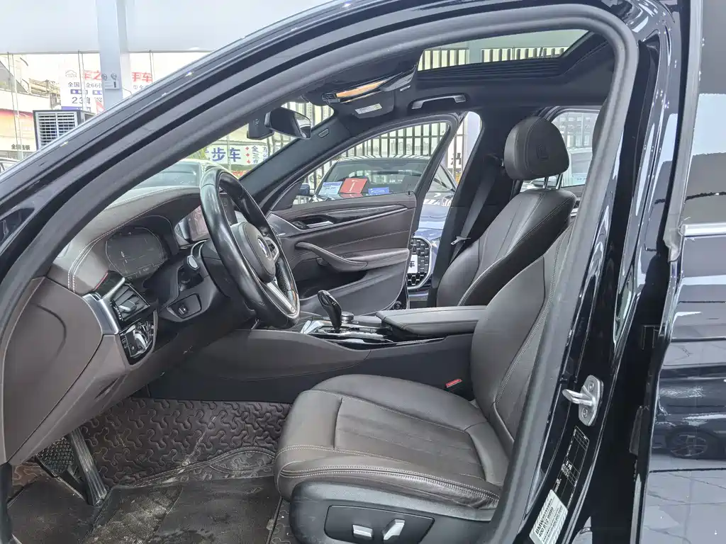 BMW 5 Series 5 2020 525Li M Sport
