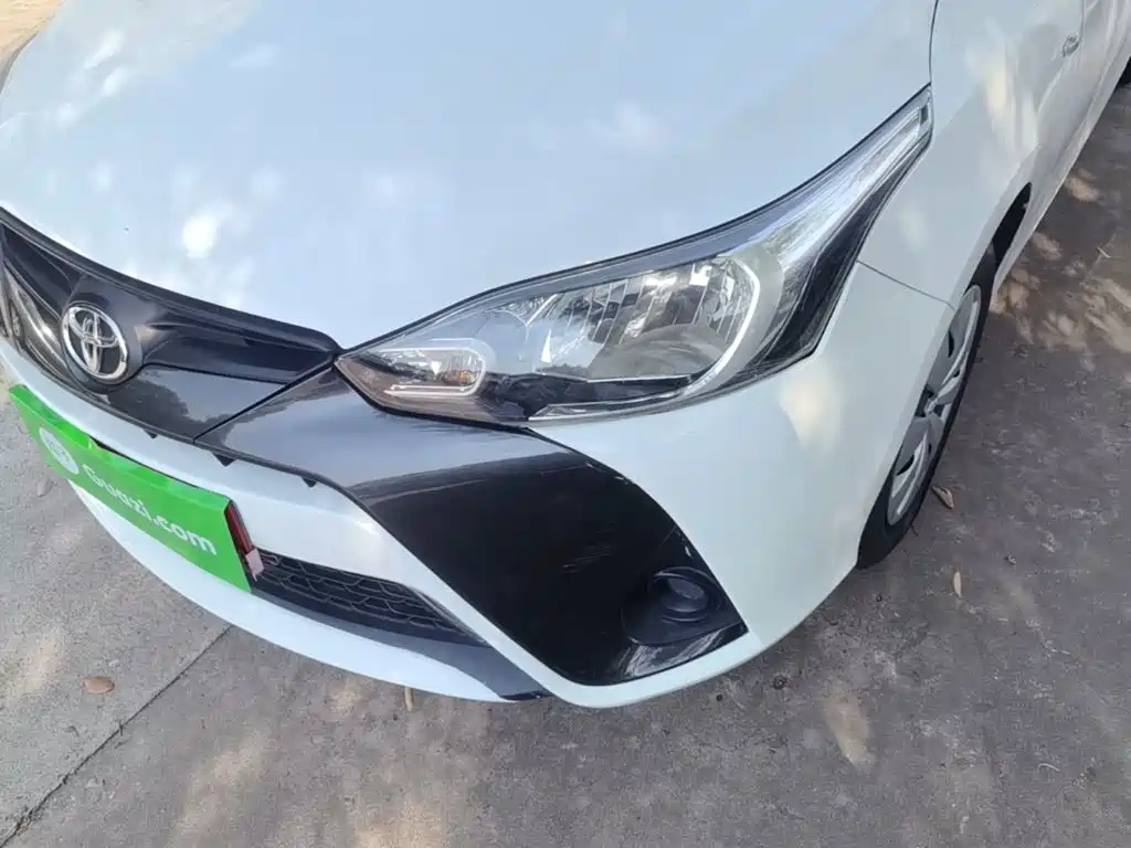 Toyota Yaris L — миниатюра 24