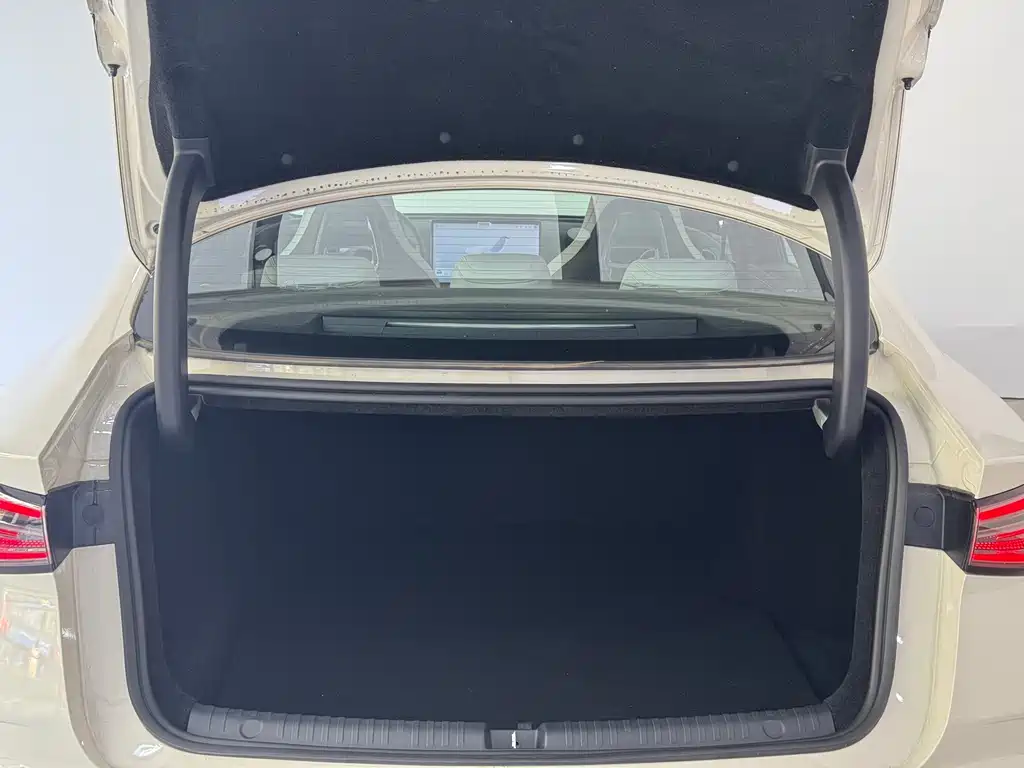 BYD Seal 06 — миниатюра 7