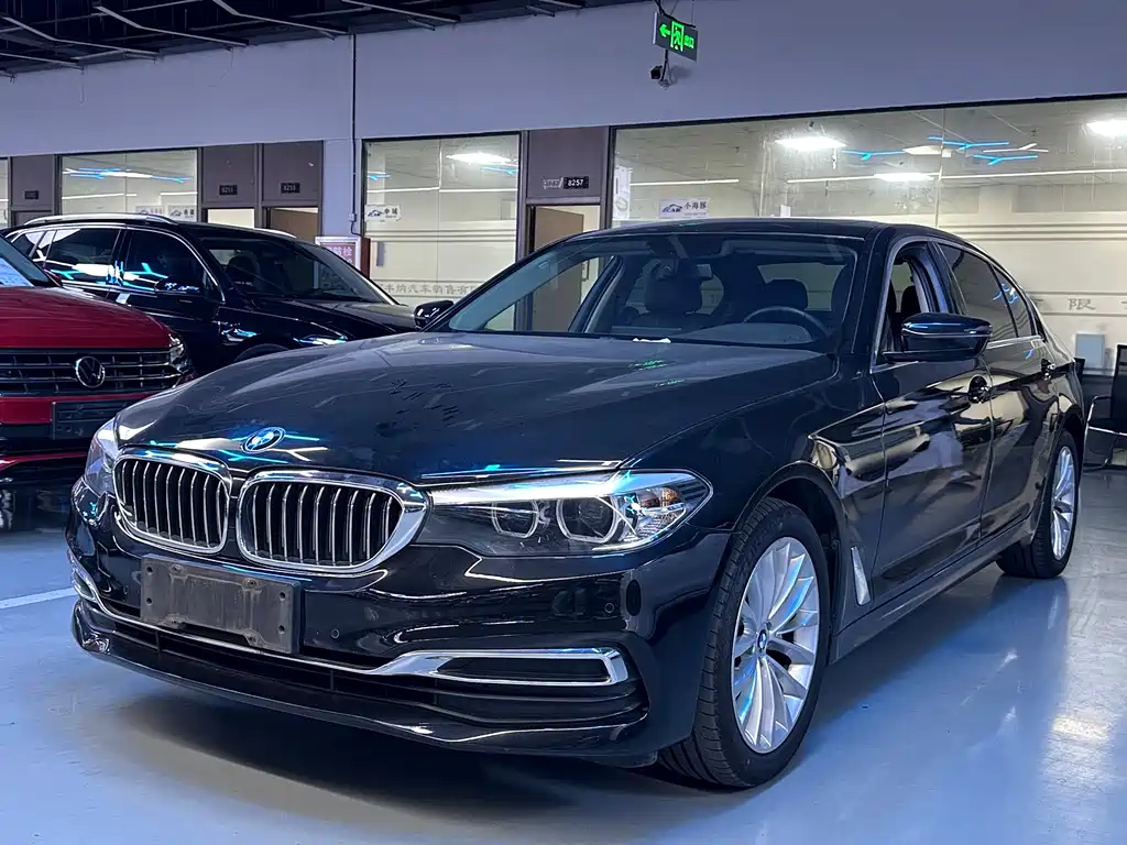 BMW 5 Series 2020