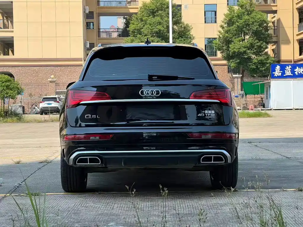 Audi Q5L — миниатюра 8