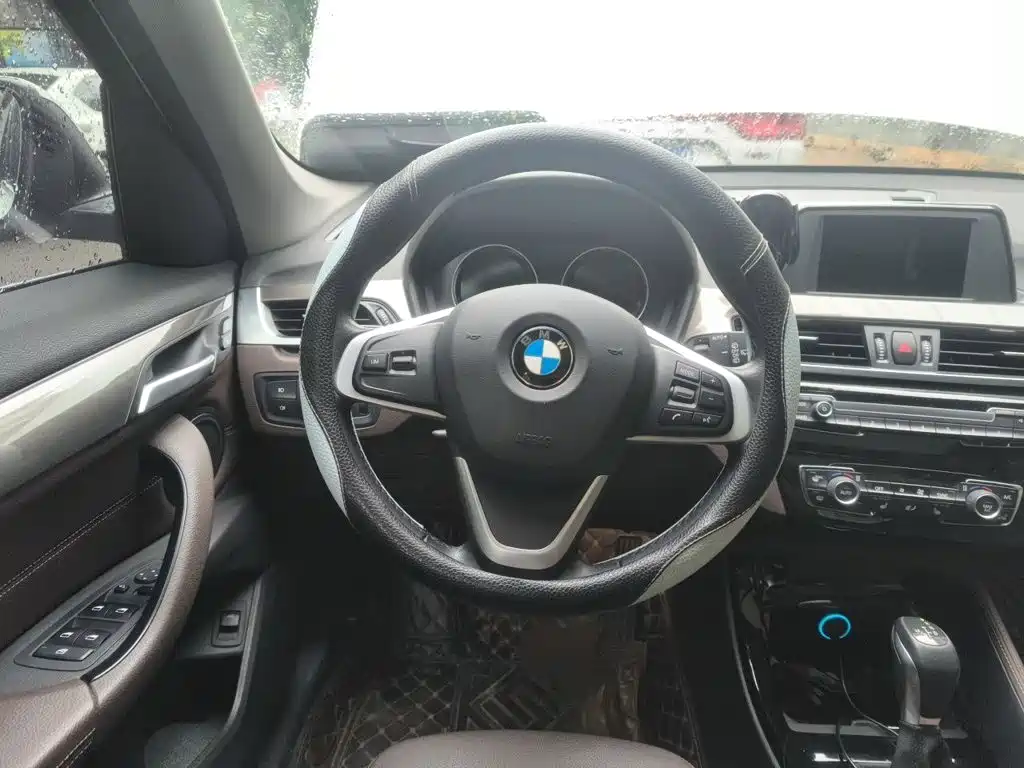 BMW X1 — миниатюра 6