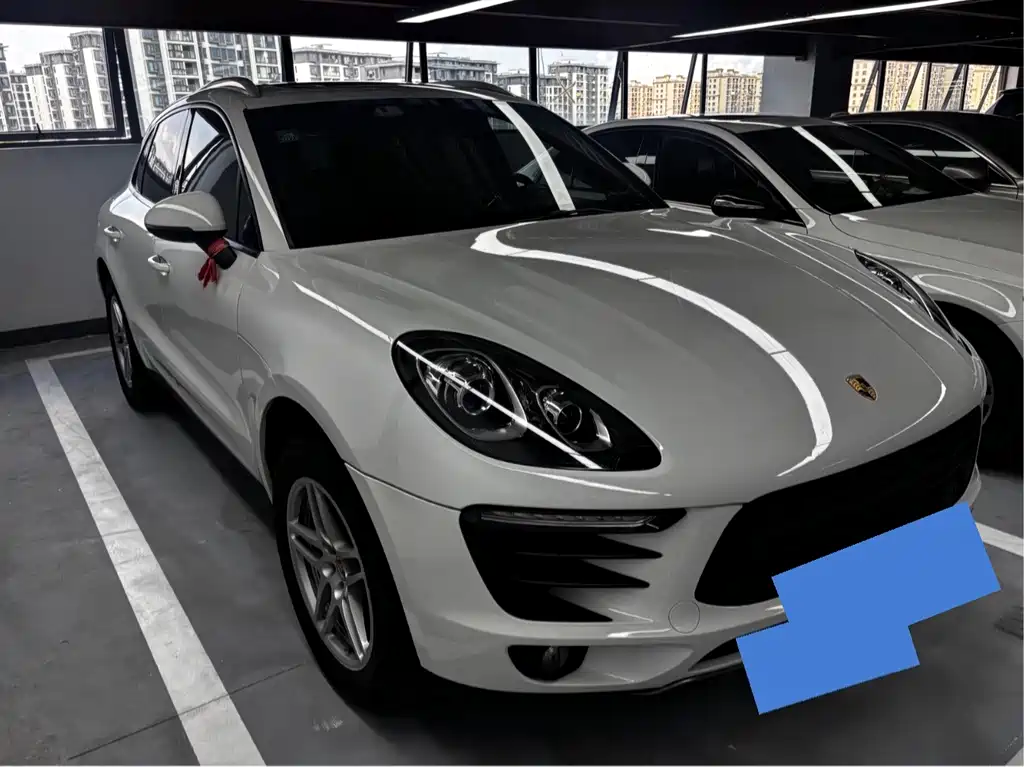 Porsche Macan — миниатюра 3