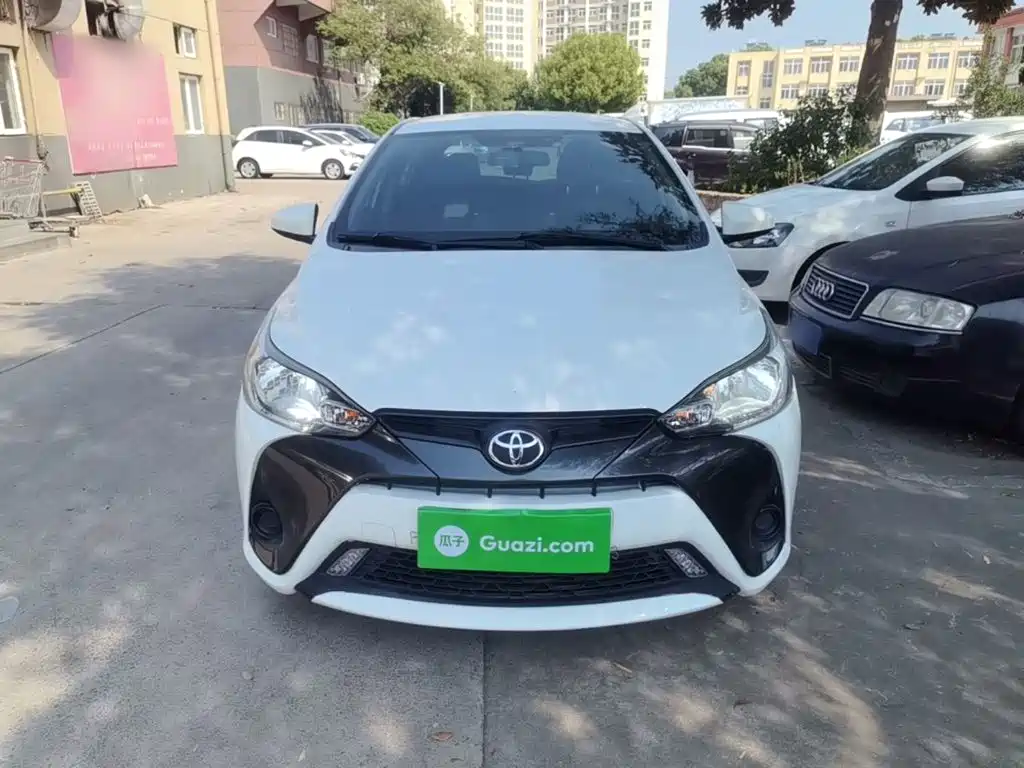 Toyota Yaris L — миниатюра 3