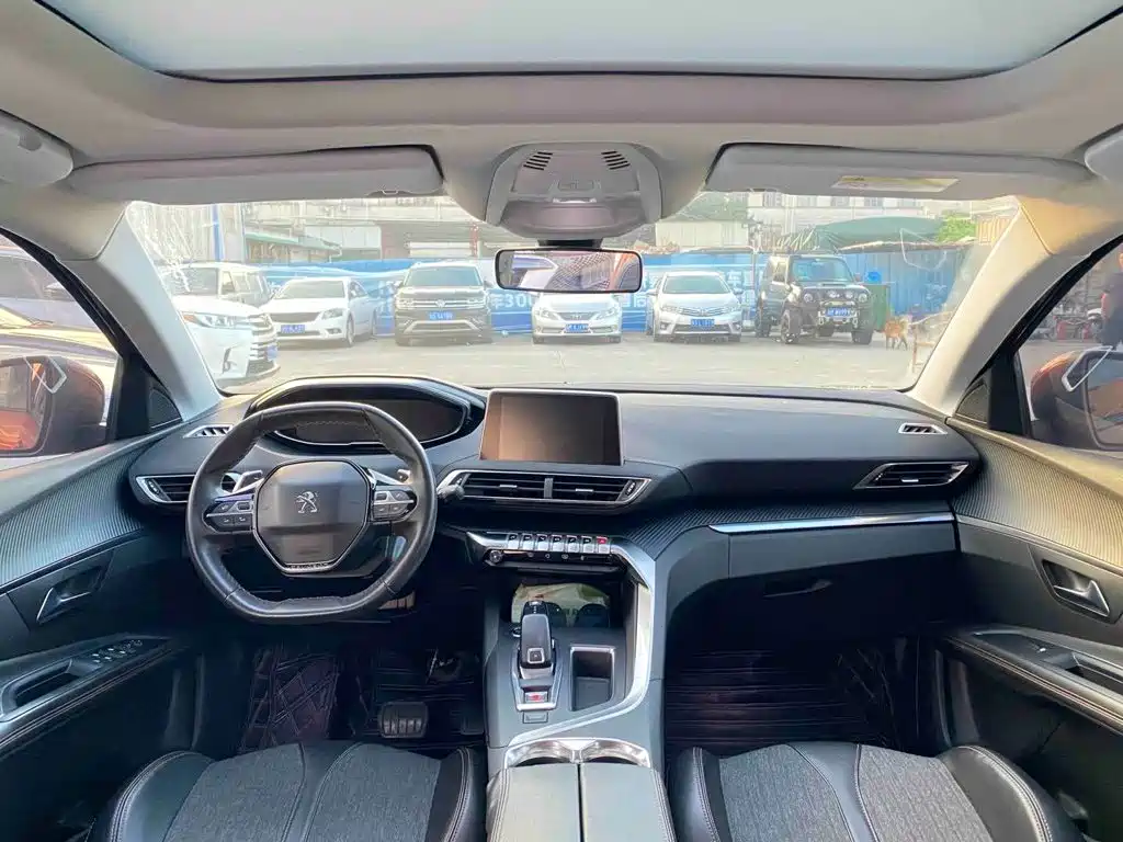 Peugeot 4008 — миниатюра 4
