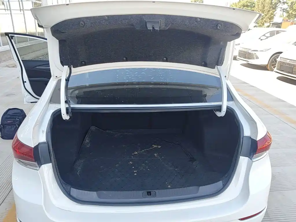 Buick Excelle — миниатюра 19