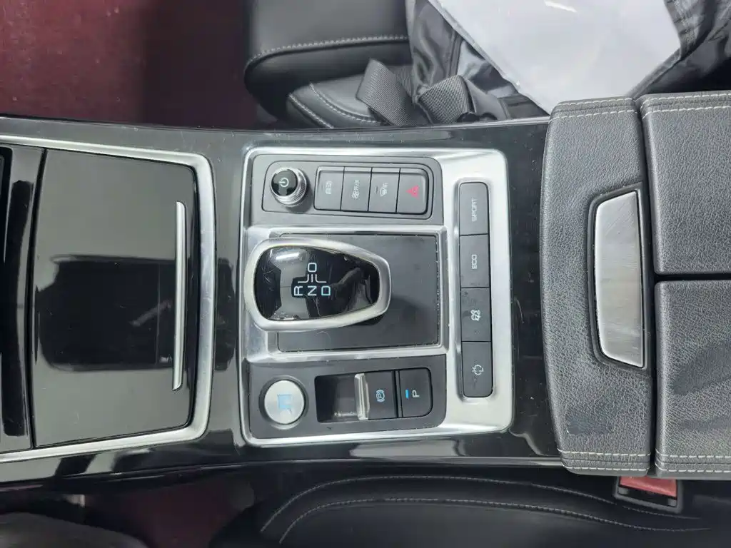 BYD Qin Pro NEV — миниатюра 17