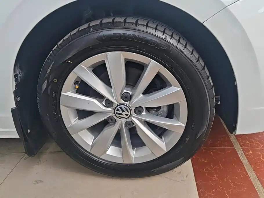 Volkswagen Bora — миниатюра 6