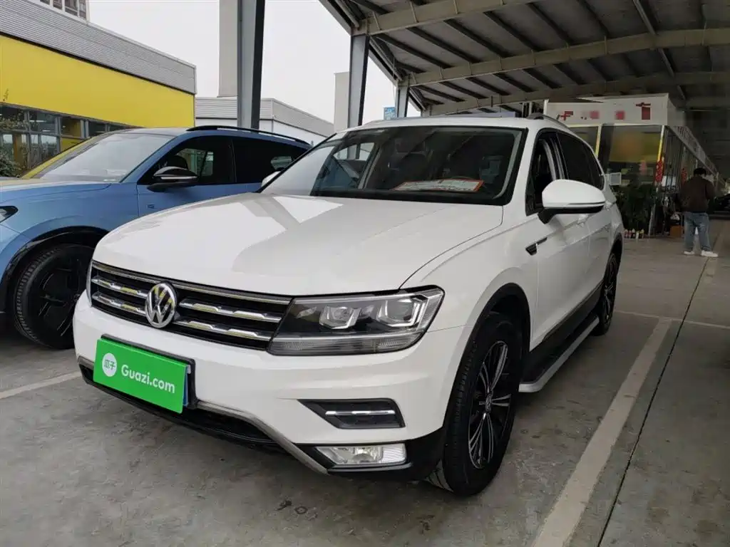 Volkswagen Tiguan L 2020