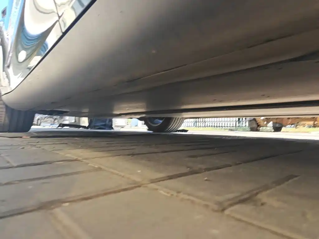 Tesla Model Y — миниатюра 22