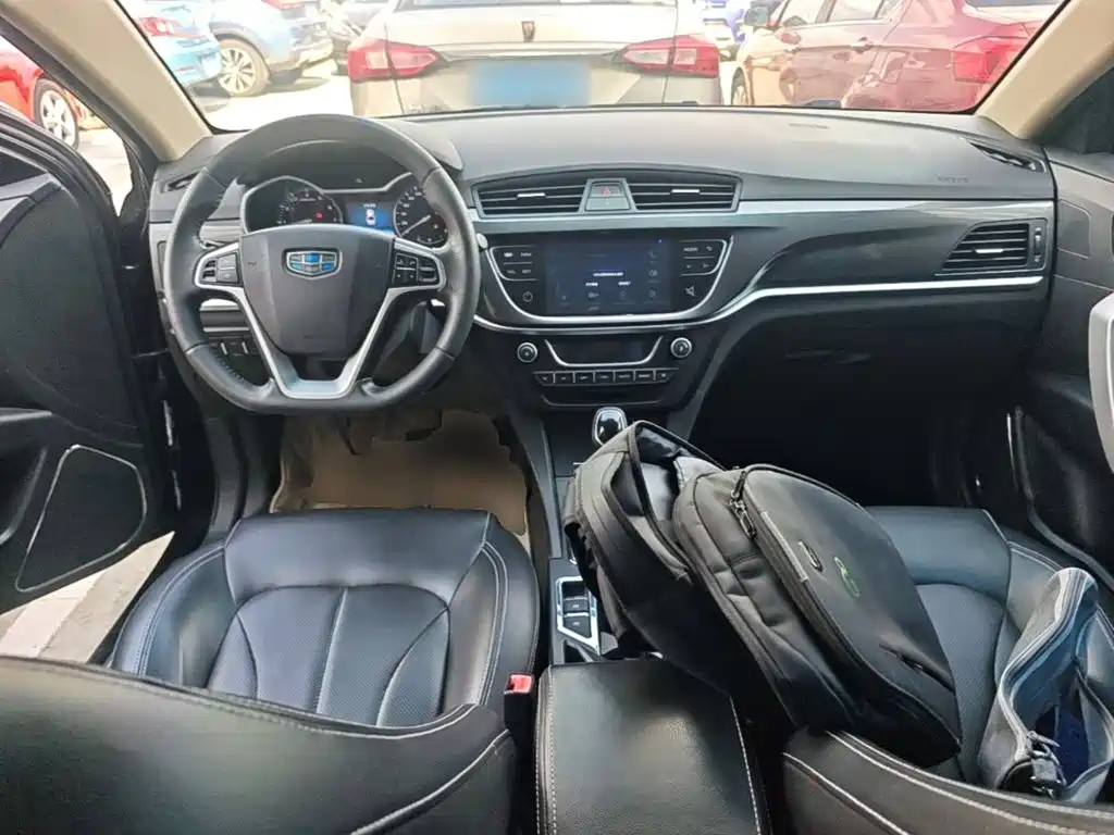 Geely Emgrand — миниатюра 10