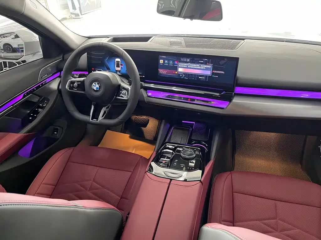 BMW 5 Series — миниатюра 4