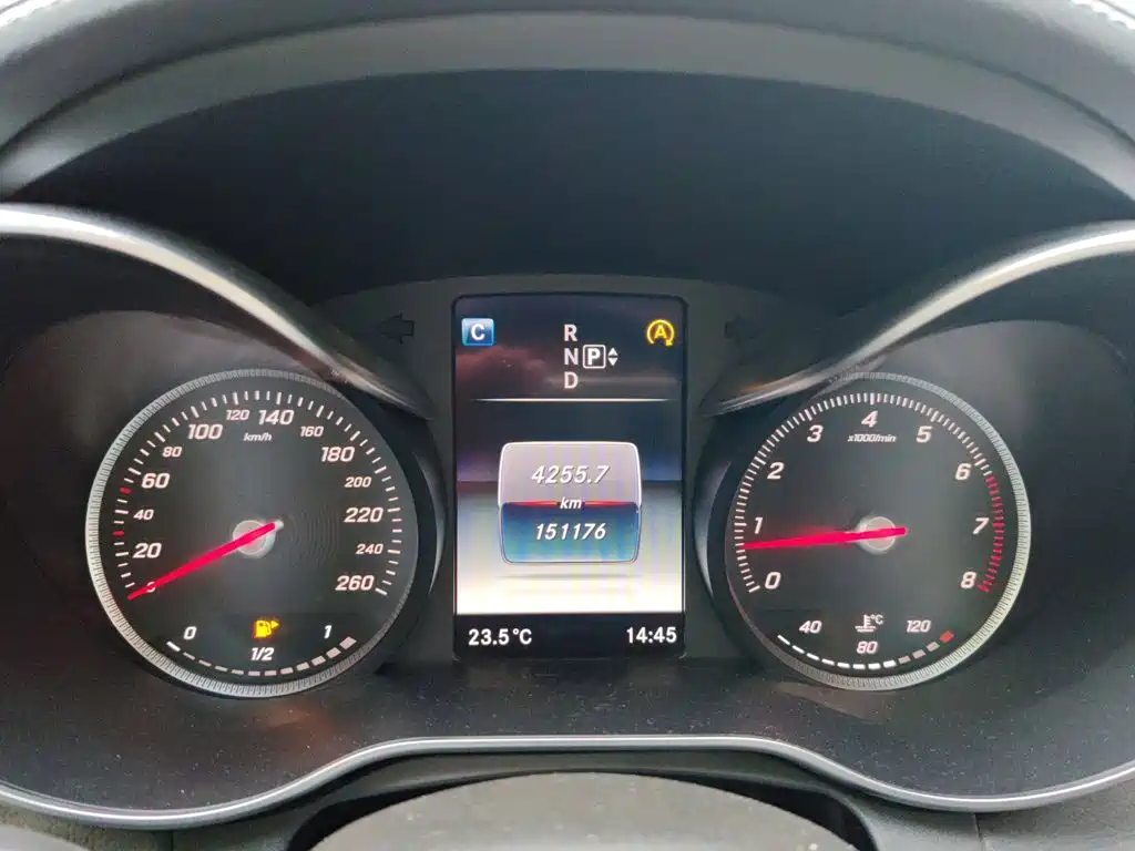 Mercedes-Benz C-Class — миниатюра 12