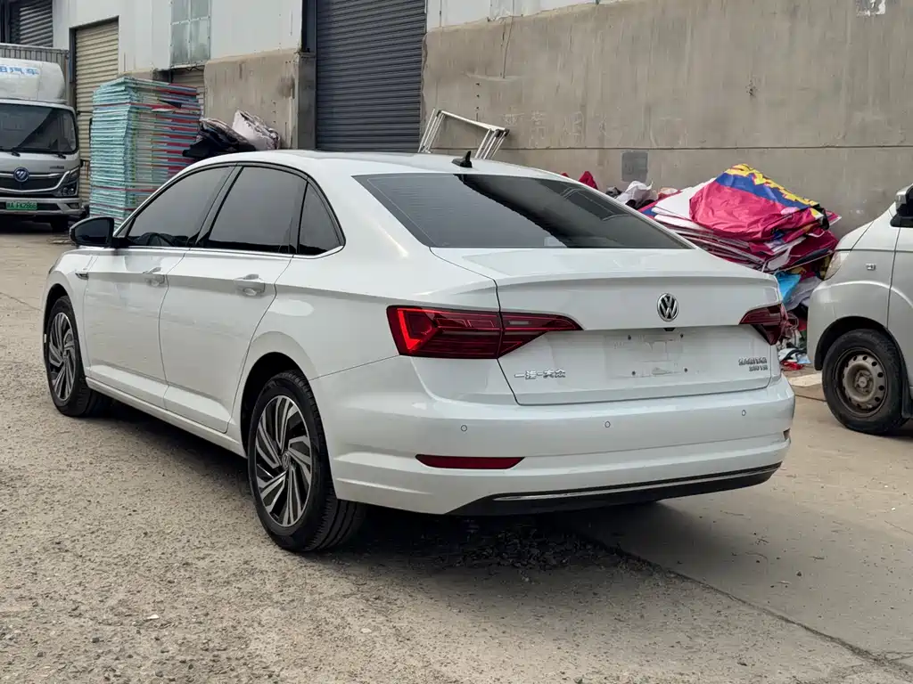 Volkswagen Sagitar — миниатюра 9