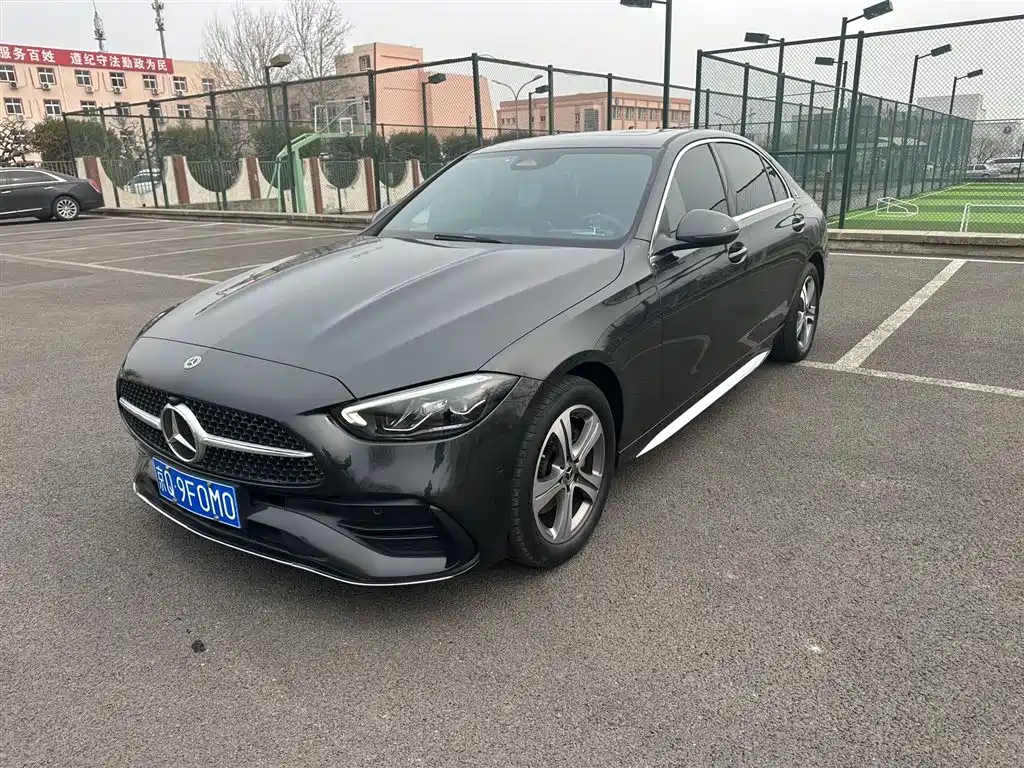 Mercedes-Benz C-Class 2022