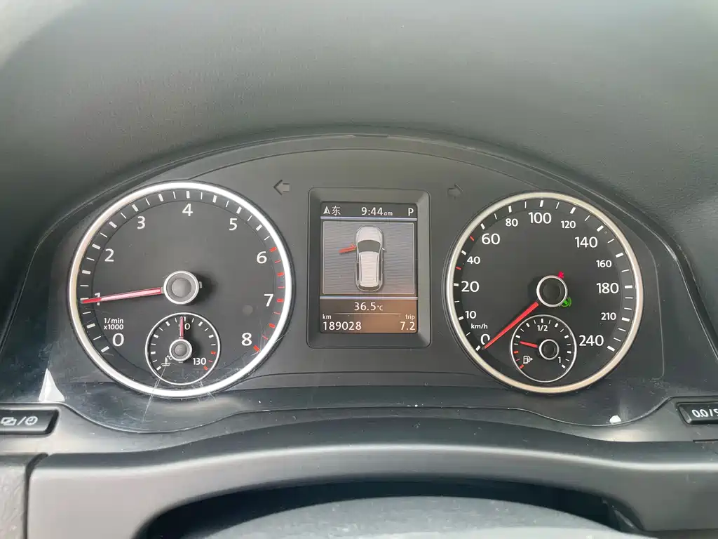 Volkswagen Tiguan — миниатюра 15