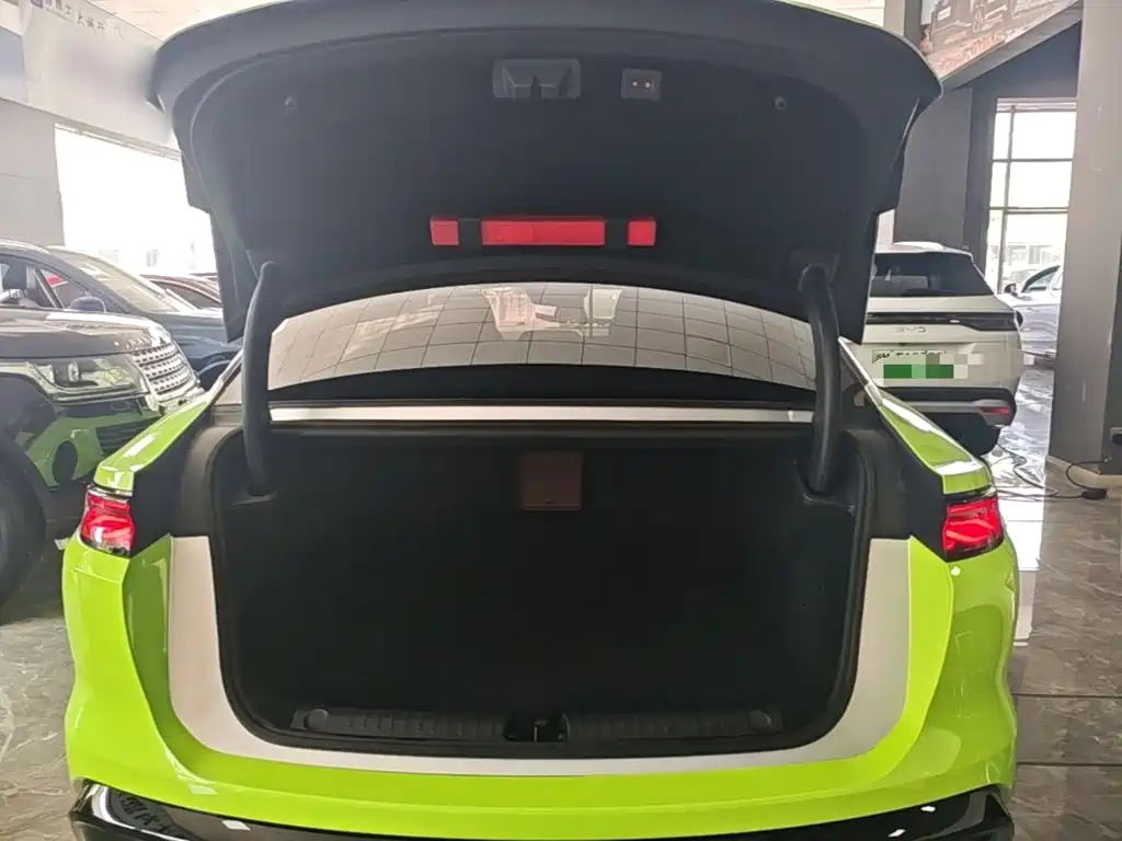 BYD Han L — миниатюра 19