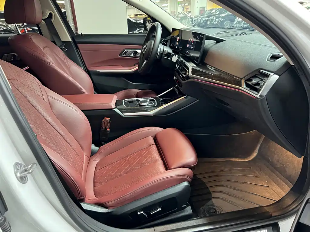 BMW 3 Series — миниатюра 14