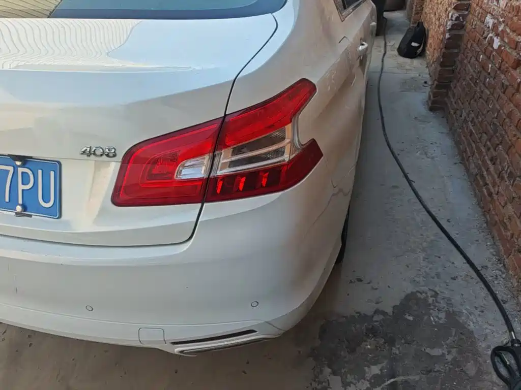 Peugeot 408 — миниатюра 8