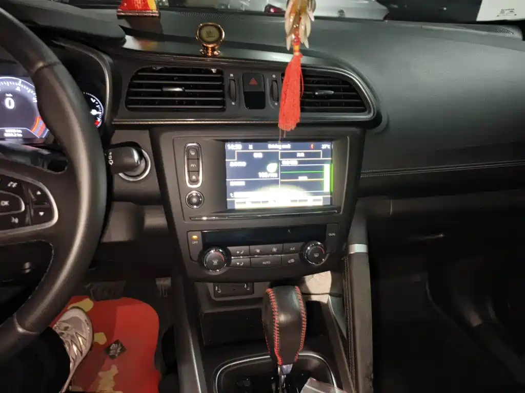 Renault Kadjar — миниатюра 10