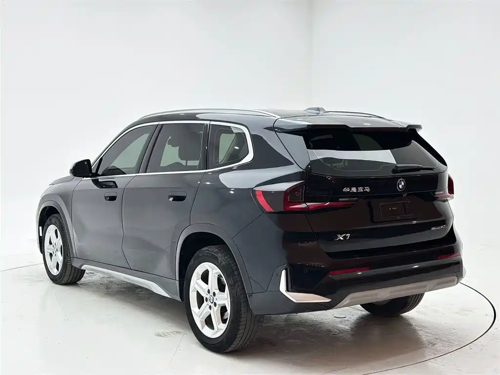 BMW X1 2023 sDrive20Li X