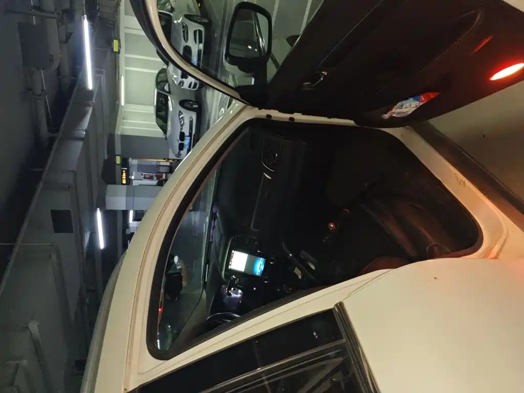 Renault Koleos — миниатюра 18
