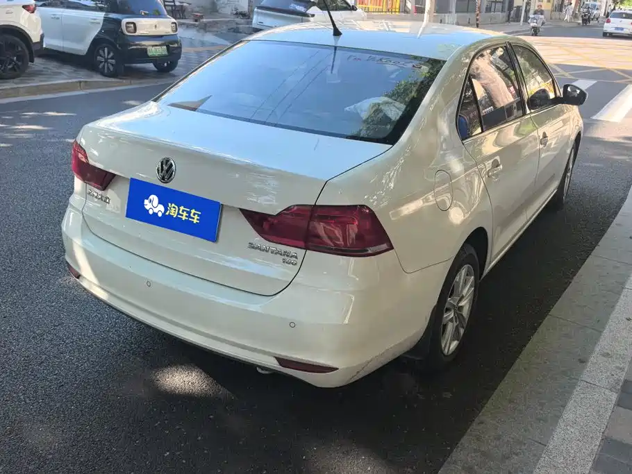 Volkswagen Santana — миниатюра 3