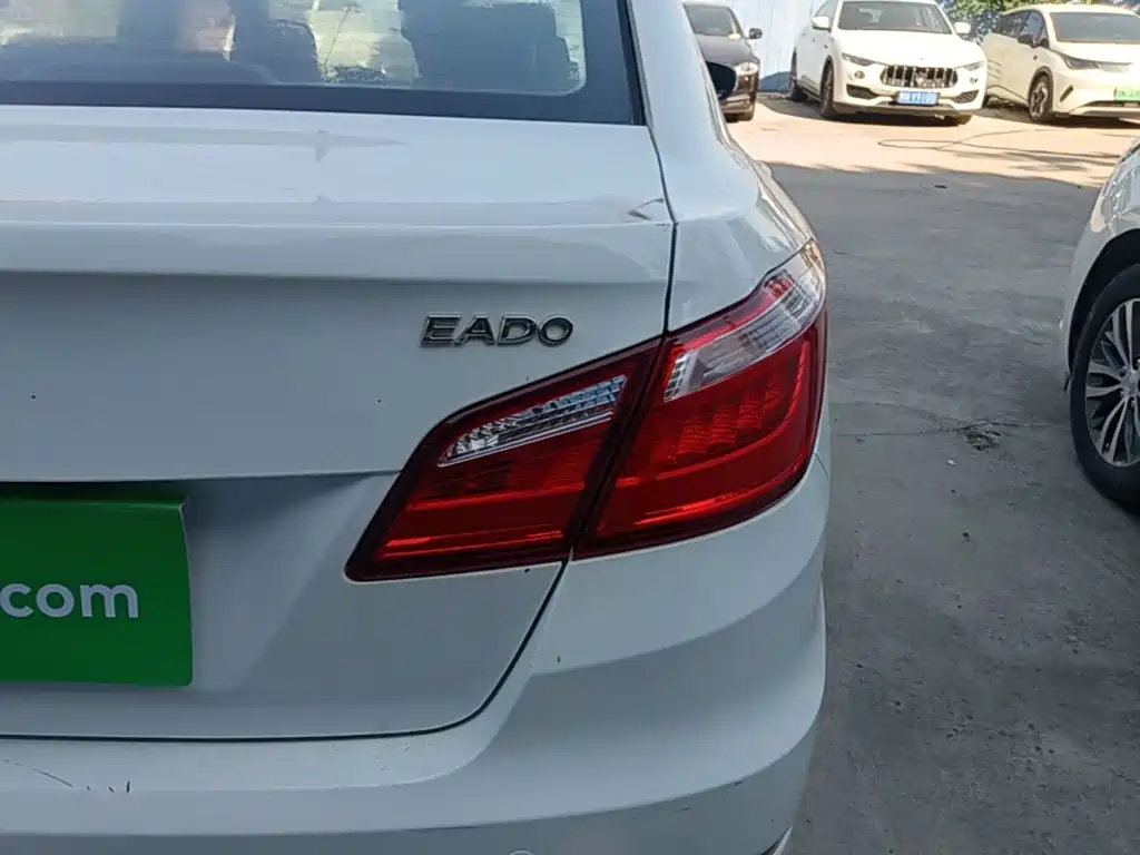 Changan Eado — миниатюра 8