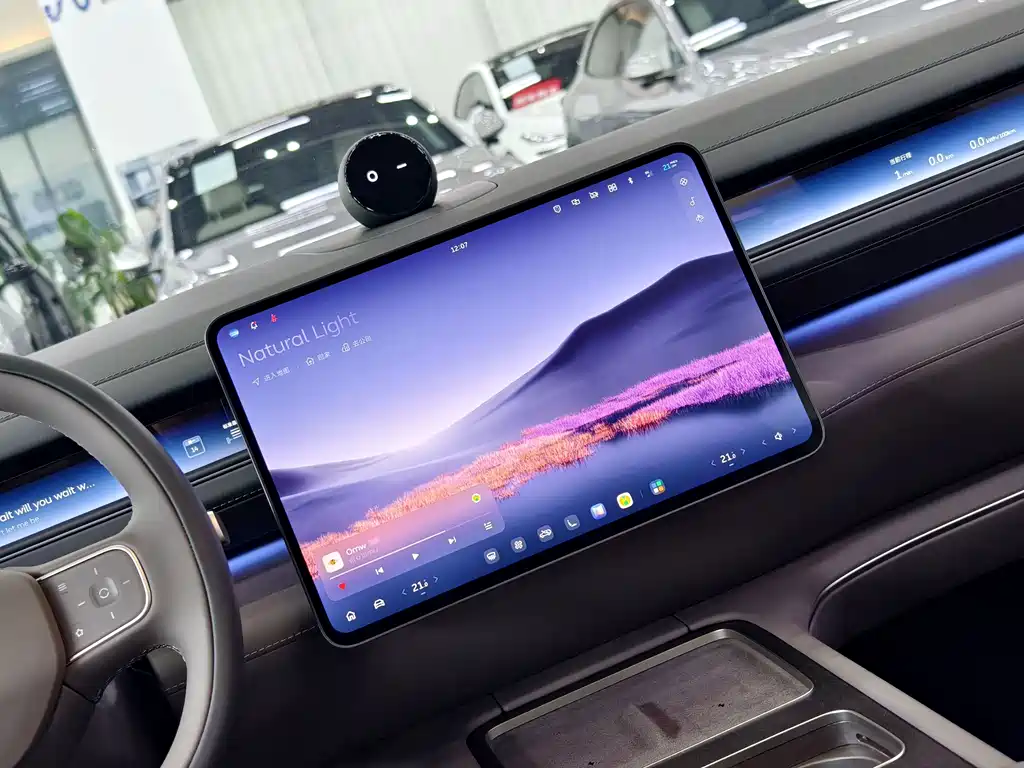 NIO ES8 — миниатюра 8