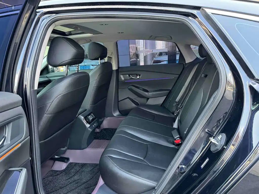 Honda Accord — миниатюра 6