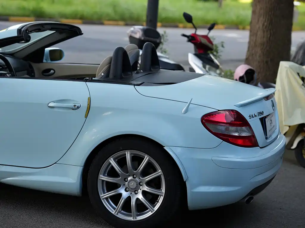 Mercedes-Benz SLK-Class — миниатюра 7