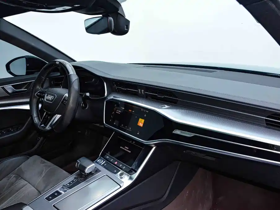 Audi A6L — миниатюра 6