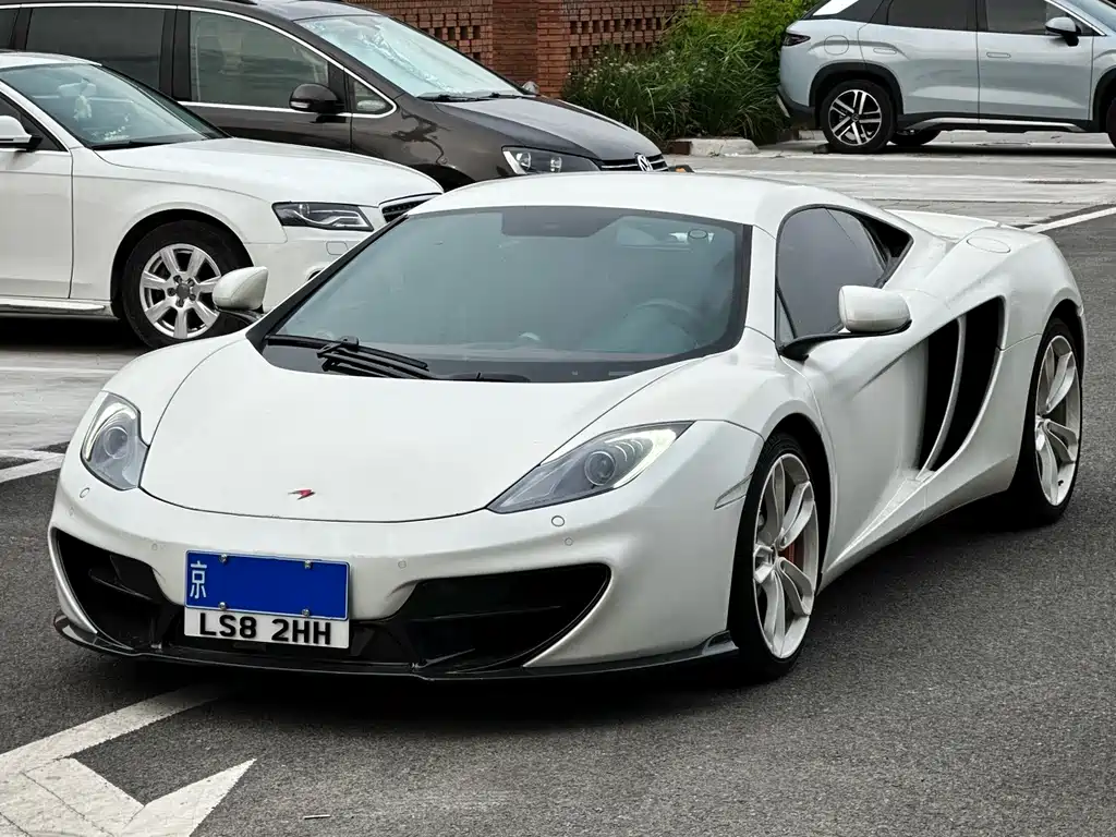 Купить McLaren 12C