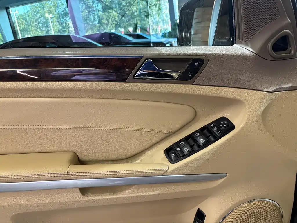 Mercedes-Benz GL 2011 GL 450 4MATIC Luxury