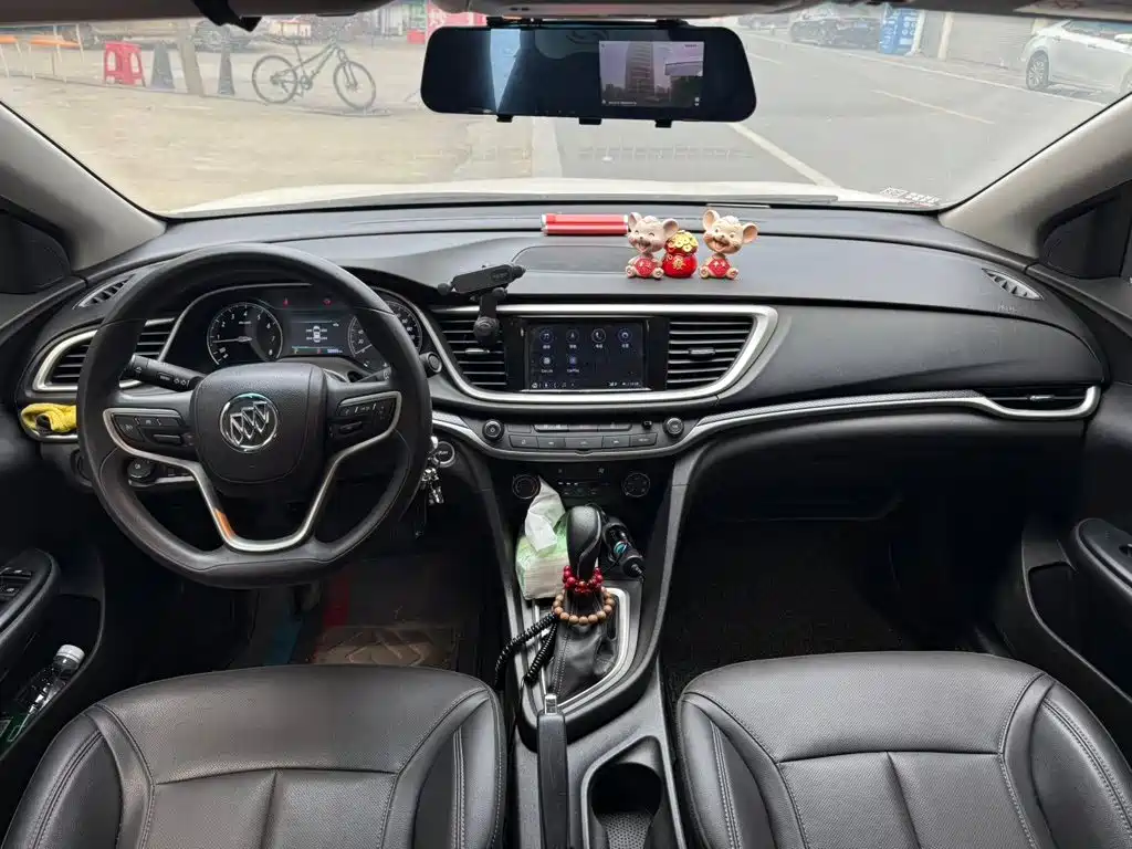 Buick Excelle — миниатюра 6