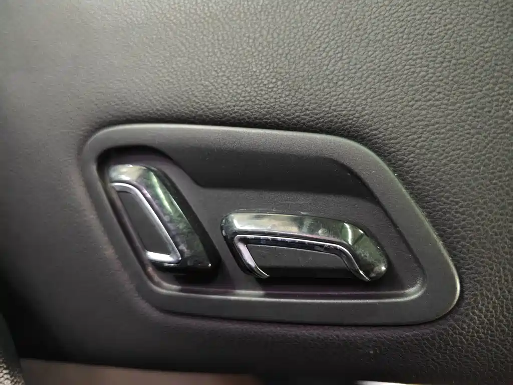 Volkswagen Magotan — миниатюра 11