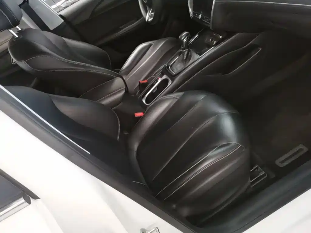 Roewe i5 — миниатюра 25