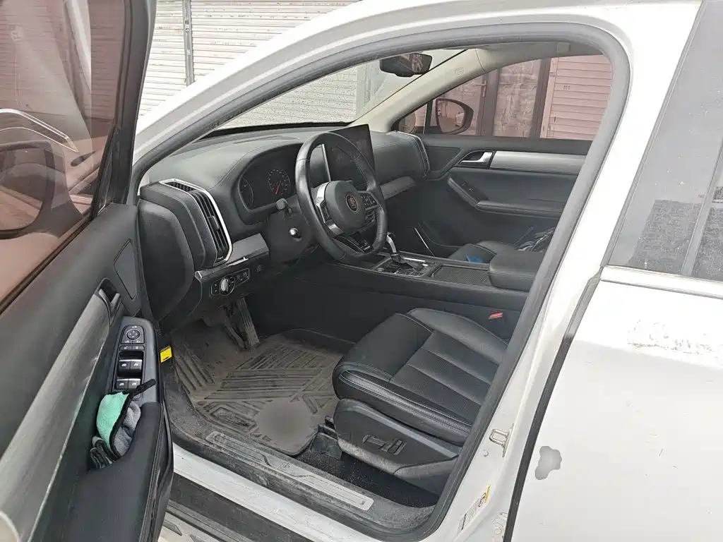 BYD Tang — миниатюра 12