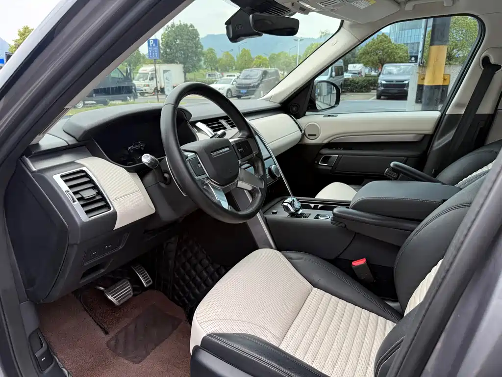 Land Rover Discovery — миниатюра 5